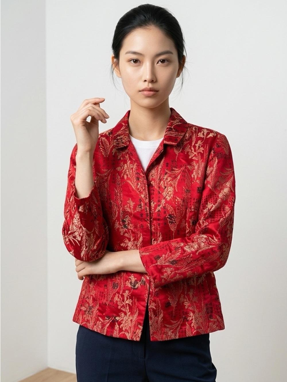 Chicos Design Silk Brocade Jacket Size 2 Red Metallic Floral Button Front